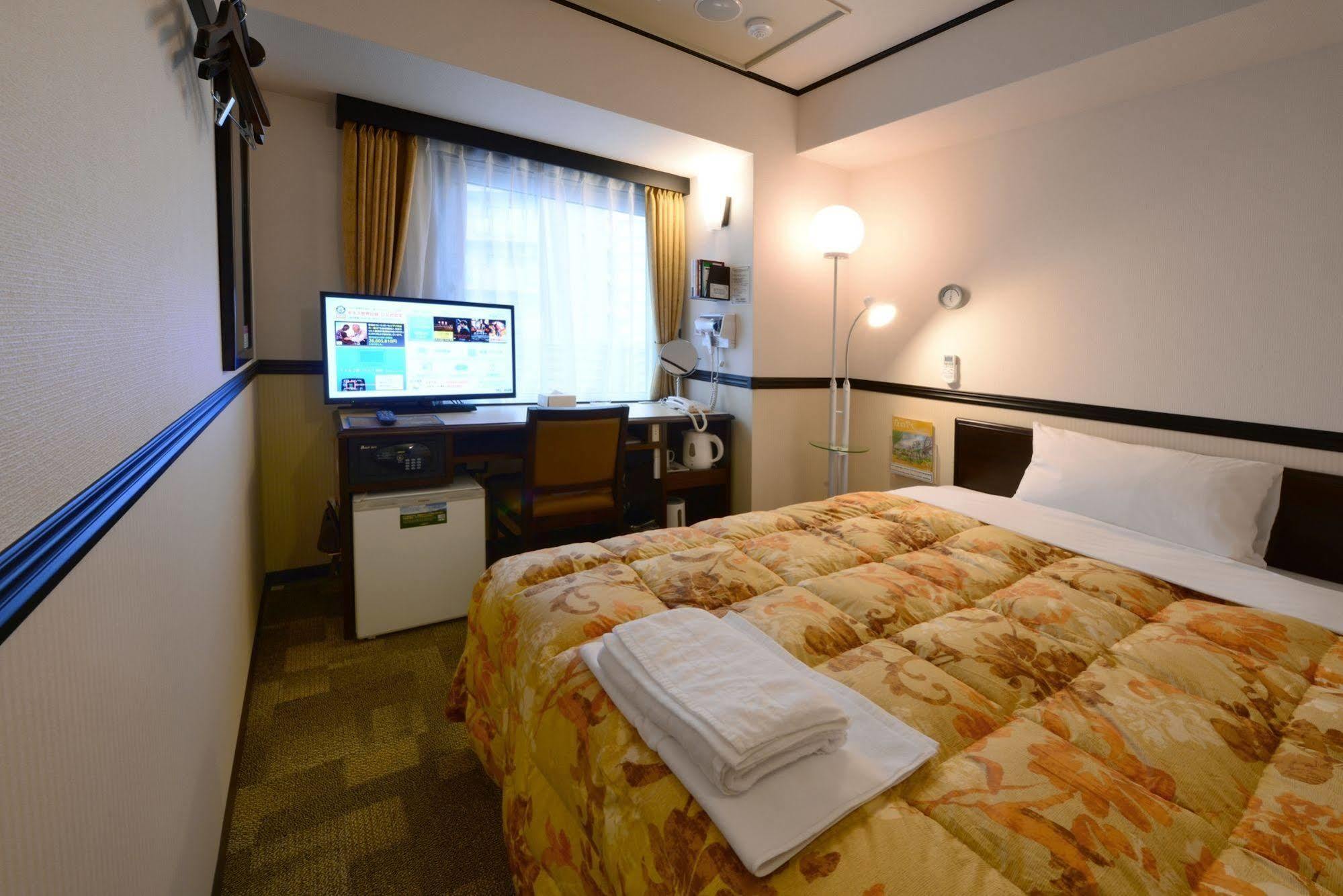Toyoko Inn Aioi Eki Shinkansen Guchi Εξωτερικό φωτογραφία
